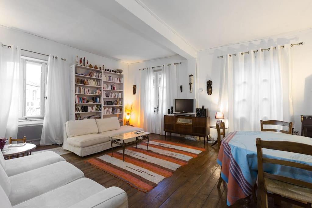 Appartement Le Nid Du Saleys - 70 M2 Centre Ville De Salies-de-Béarn Екстериор снимка
